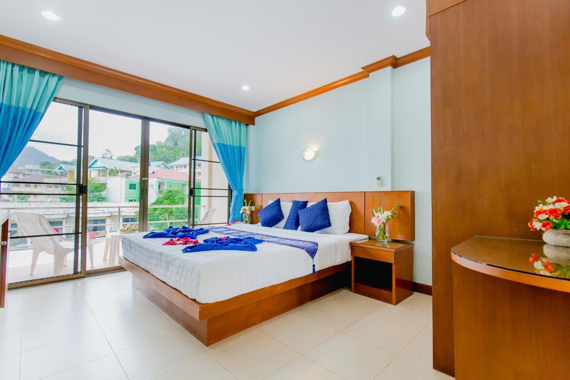 Rk Guesthouse Patong Екстер'єр фото
